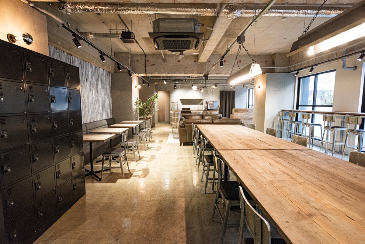 filament self cafe 内観